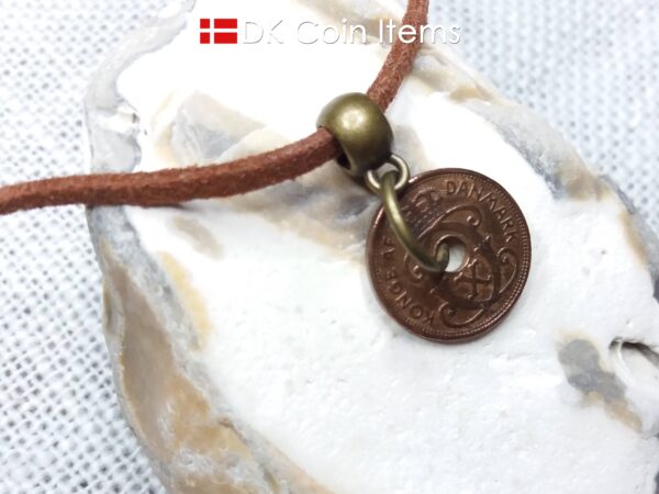 Denmark 1932 C coin necklace. 92 year 1 ore coin pendant. Antique Danish souvenir. Bronze plated bail and ring.