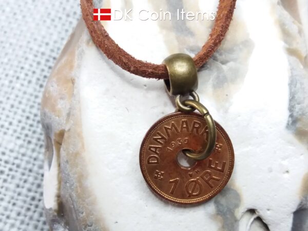 Denmark 1939 C coin necklace. 85 year 1 ore coin pendant. Antique Danish souvenir. Bronze plated bail and ring.