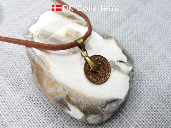 Denmark 1939 C coin necklace. 85 year 1 ore coin pendant. Antique Danish souvenir. Bronze plated pinch bail.