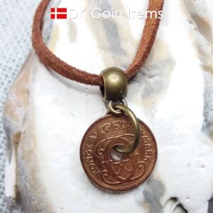 Denmark 1939 C coin necklace. 85 year 1 ore coin pendant. Antique Danish souvenir. Bronze plated bail and ring.