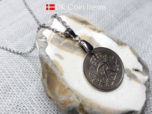 Denmark R-initial coin necklace. 73 year old 25 ore coin pendant. 73rd birthday gift. Danish 1951 coin souvenir on pinch bail