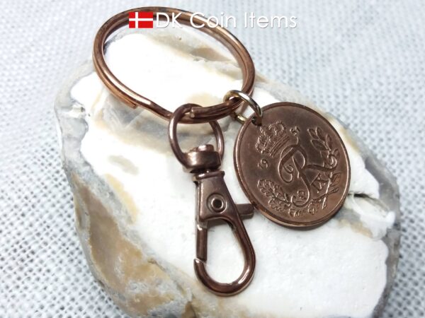 Denmark 1951 R coin keychain. 73 year old 25 ore coin pendant. 73rd birthday gift. Danish vintage coin souvenir copper plated decoratively.