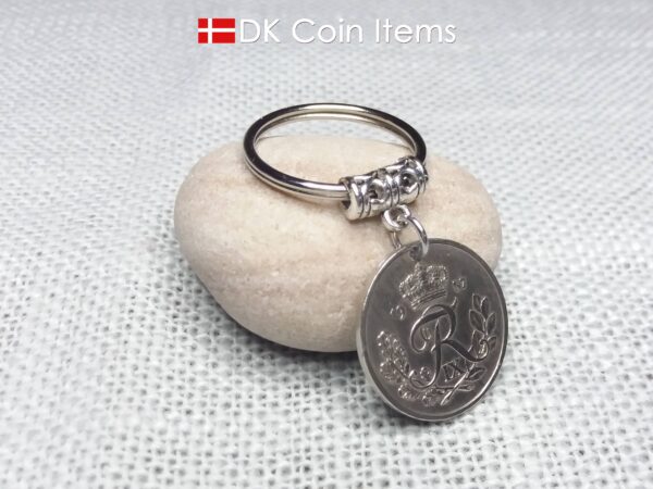 Denmark 1957 coin keychain. Vintage 67 year old R-initial 25 ore coin pendant.