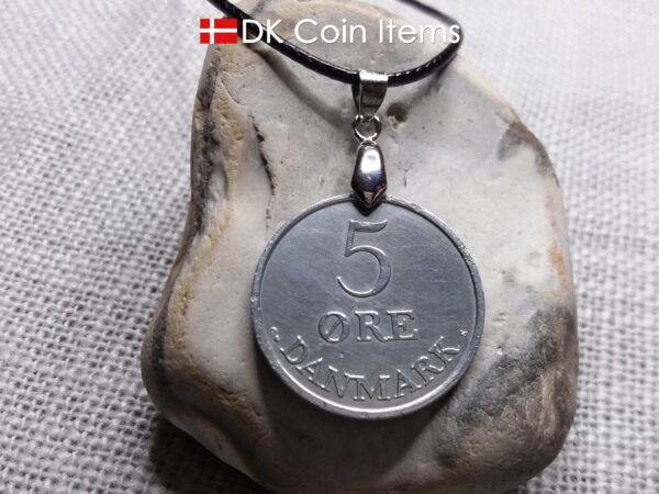 1961 coin necklace with 63 year old Danish Crown R-initial 5 ore as pendant on pinch bail