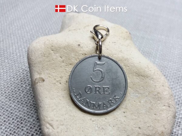 1961 coin charm with 63 year old Danish Crown R-initial 5 ore as pendant on lobster claw