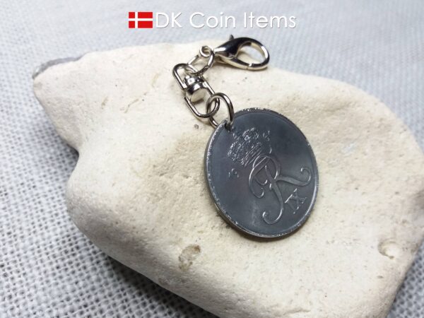 1961 coin charm with 63 year old Danish Crown R-initial 5 ore as pendant on swivel and lobster claw