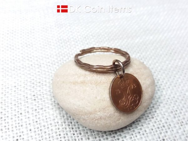 Denmark 1973 M-initial coin keychain with 51 year old 5 ore coin pendant