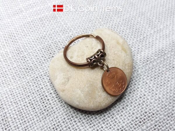 Denmark 1973 coin keychain with 51 year old M-initial 5 ore coin pendant.