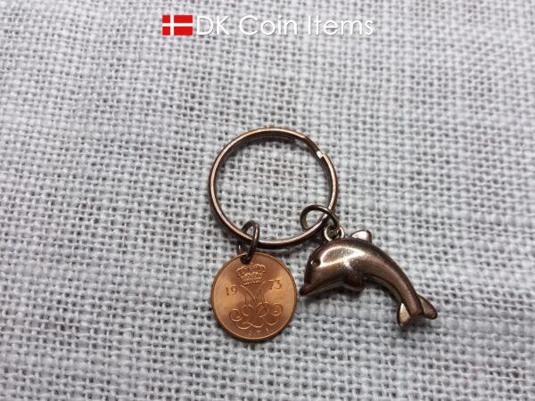 Denmark 1973 coin keychain. Vintage 51 year old M-initial 5 ore coin pendant.