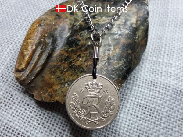 Denmark 1955 coin pendant necklace with 69 year old R initial 25 ore