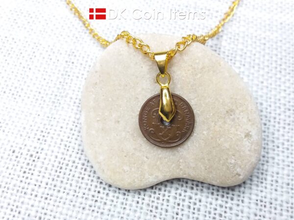 Denmark 1933 coin necklace. 91 year old coin pendant. Copper 1 ore with Crown C initial