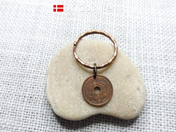 Denmark 1930 coin keychain. 94 year old Crown C initial Copper 1 ore as coin pendant