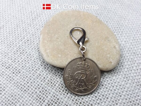 Denmark 1953 coin charm. 71 year old Danish 25 ore with Crown R initial as coin pendant