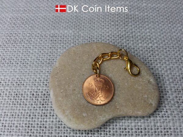 Denmark 1973 coin necklace with a 51 year old Danish Crown M initial 5 ore as coin pendant. Danish vintage souvenir