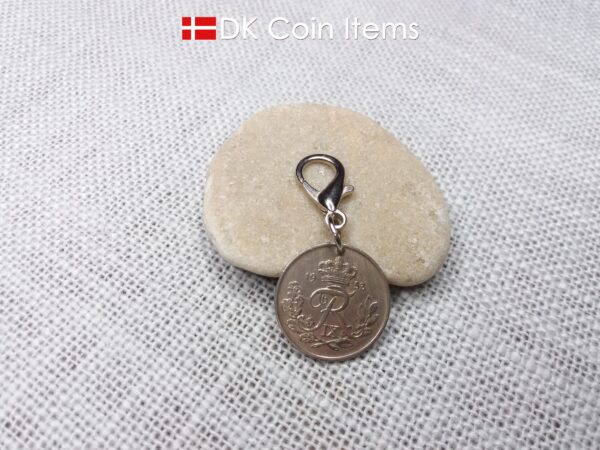 Denmark 1953 coin charm. 71 year old Danish 25 ore with Crown R initial as coin pendant