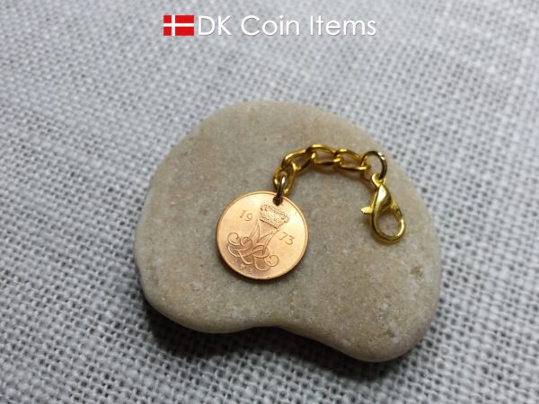 Denmark 1973 coin necklace with a 51 year old Danish Crown M initial 5 ore as coin pendant. Danish vintage souvenir