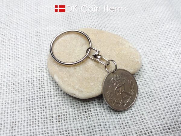 Denmark 1953 coin keychain with 71 year old Crown R initial 25 ore as coin pendant