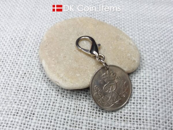 Denmark 1953 coin charm. 71 year old Danish 25 ore with Crown R initial as coin pendant