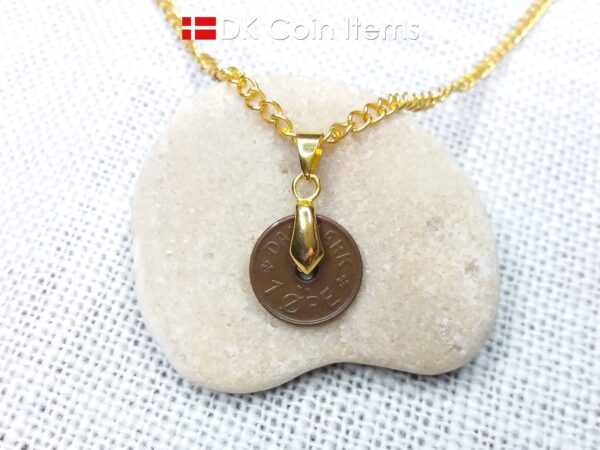 Denmark 1933 coin necklace. 91 year old coin pendant. Copper 1 ore with Crown C initial