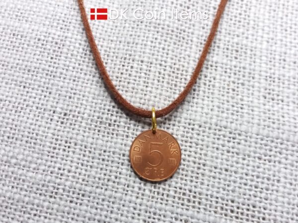 Denmark 1984 coin necklace with a 40 year old Danish 5 ore with Crown M initial as coin pendant. Danish vintage souvenir