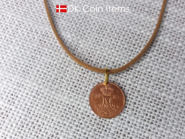 Denmark 1983 coin necklace with a 41 year old Danish 5 ore with Crown M initial as coin pendant. Danish vintage souvenir