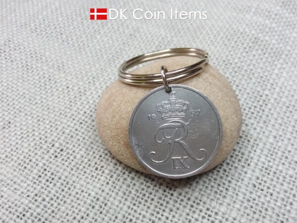 Denmark 1957 Crown R initial coin keychain with 67 year old 5 ore as coin pendant. Unique 67th birthday gift or Danish vintage souvenir