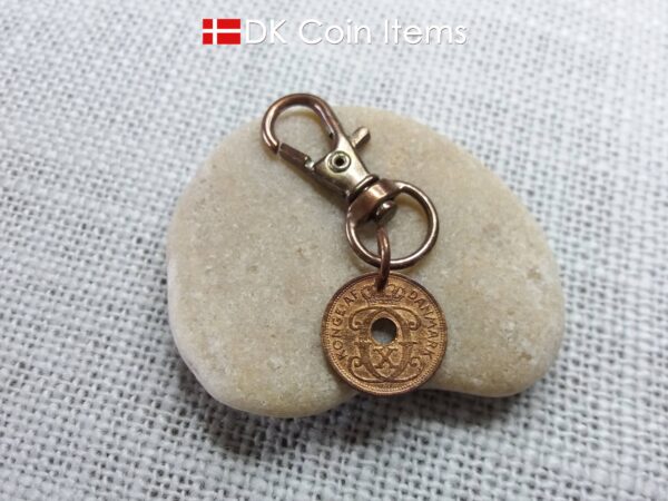 Denmark 1939 Crown C-initial coin pendant charm with 85 year old copper 1 ore on trigger clip. 85th birthday gift. Danish vintage souvenir