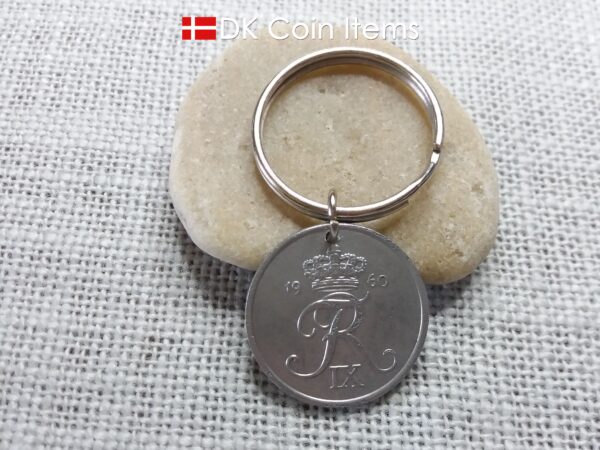 Denmark 1960 Crown R initial coin keychain with 64 year old 5 ore as coin pendant. Unique 64th birthday gift or Danish vintage souvenir