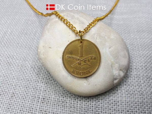 Denmark 1946 coin necklace with 78 year old golden 1 krone coin pendant. 78th birthday gift, 1st anniversary gift, Danish vintage souvenir