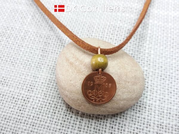 Crown M-initial 1985 coin necklace with 39 year old Danish 5 ore as coin pendant. 39th birthday gift. Danish vintage souvenir