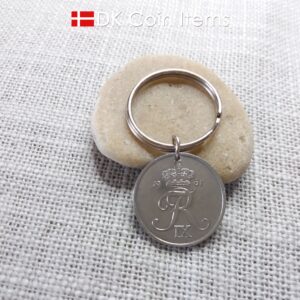 Denmark 1961 Crown R initial coin keychain with 63 year old 5 ore as coin pendant. Unique 63rd birthday gift or Danish vintage souvenir