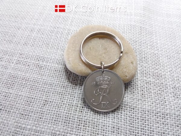 Denmark 1961 Crown R initial coin keychain with 63 year old 5 ore as coin pendant. Unique 63rd birthday gift or Danish vintage souvenir