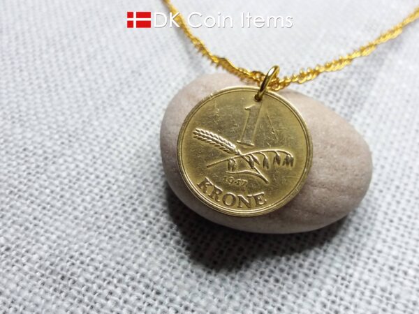 Denmark 1947 coin necklace with 77 year old golden 1 krone coin pendant. 77th birthday gift, 1st anniversary gift, Danish vintage souvenir