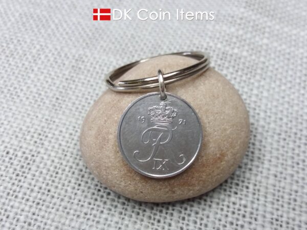 Denmark 1971 coin pendant keychain. 53 year old Crown R initial 2 ore. 53rd birthday gift. 2nd anniversary gift. Danish vintage souvenir