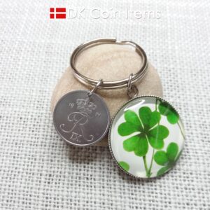 Denmark 1971 coin keychain with 53 year old Crown R 2 ore coin and Four-Leaf Lucky Clover painting pendant. Danish vintage souvenir gift