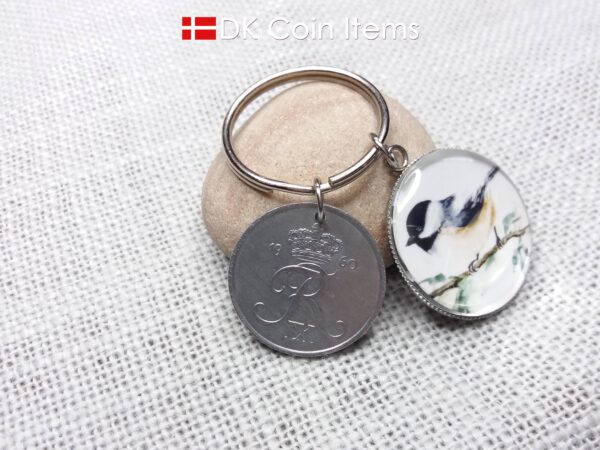 Denmark 1960 coin keychain with 64 year old Crown R initial 5 ore coin and Black-Capped Chickadee painting pendant. Danish vintage souvenir