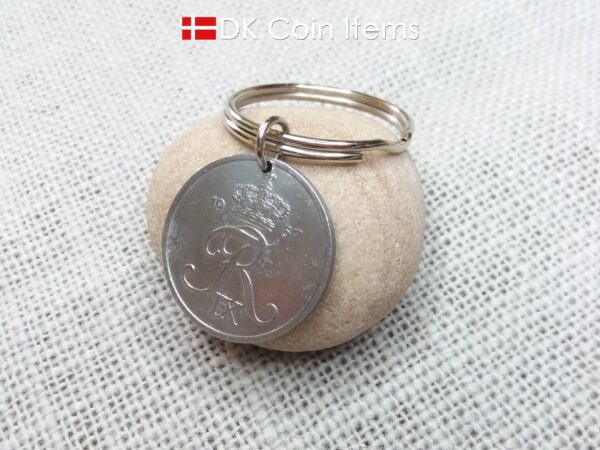 Denmark 1957 Crown R initial coin keychain with 67 year old 5 ore as coin pendant. Unique 67th birthday gift or Danish vintage souvenir