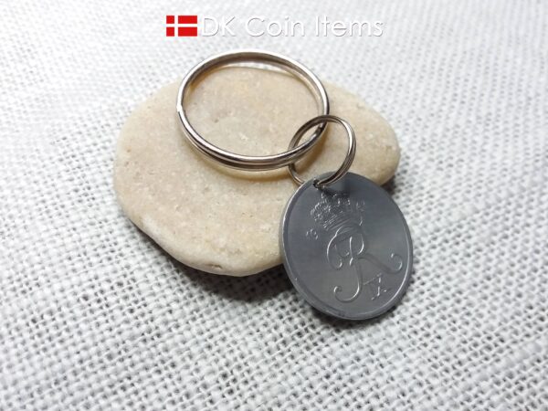 Denmark 1963 coin keychain with 61 year old Crown R initial 5 ore as coin pendant. Unique 61st birthday gift or Danish vintage souvenir