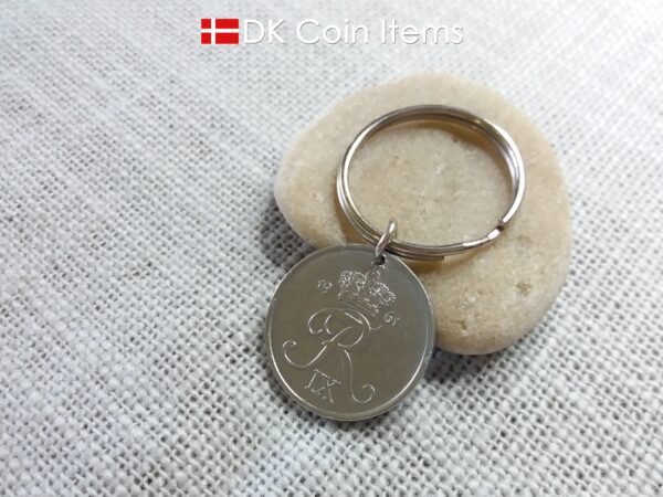 Denmark 1961 Crown R initial coin keychain with 63 year old 5 ore as coin pendant. Unique 63rd birthday gift or Danish vintage souvenir