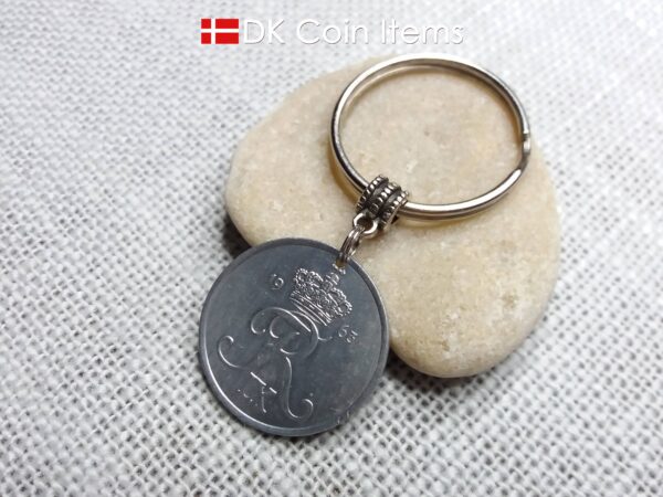 Denmark 1963 Crown R coin keychain with 61 year old 5 ore as coin pendant. Unique 61st birthday gift or Danish vintage souvenir