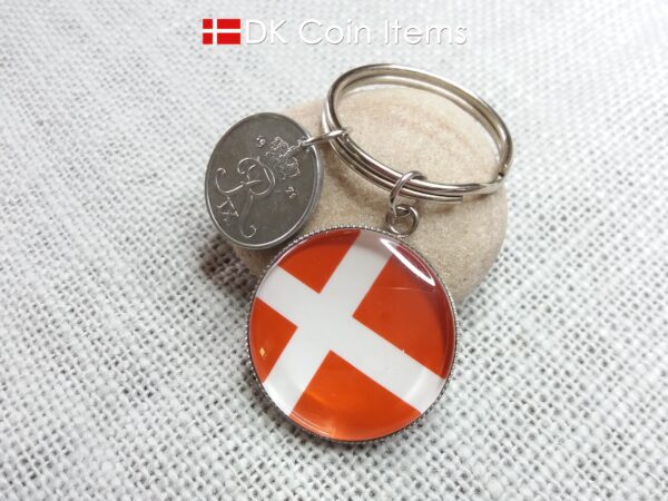 Denmark 1971 coin keychain with 53 year old Crown R 2 ore coin and Danish flag picture pendant. Danish vintage souvenir gift