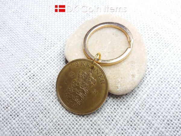 Denmark 1951 coin keychain with 73 year old golden Crown Coat of Arms 2 kroner as coin pendant. 73rd birthday gift. Danish vintage souvenir