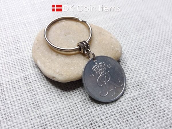 Denmark 1963 Crown R coin keychain with 61 year old 5 ore as coin pendant. Unique 61st birthday gift or Danish vintage souvenir