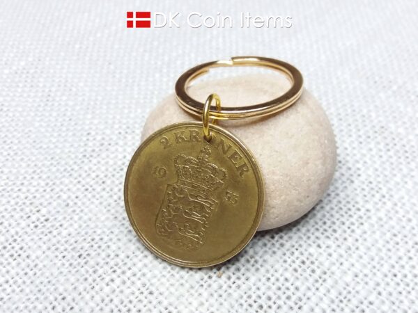 Denmark 1953 coin keychain with 71 year old golden Crown Coat of Arms 2 kroner as coin pendant. 71st birthday gift. Danish vintage souvenir