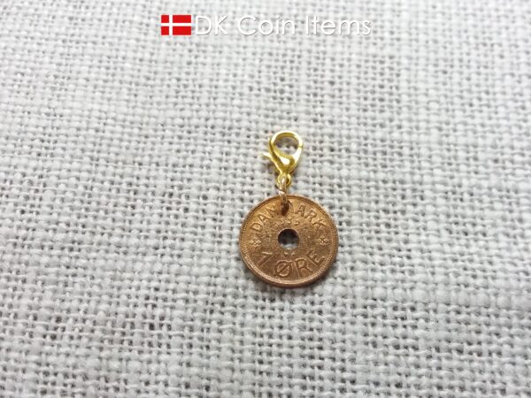 Denmark 1939 Crown C-initial coin pendant charm with 85 year old copper 1 ore on lobster claw. 85th birthday gift. Danish vintage souvenir