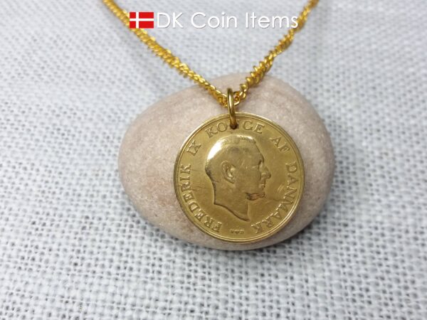 Denmark 1948 coin necklace with golden 76 year old Coat of Arms 1 krone as coin pendant. Cord/Chain options