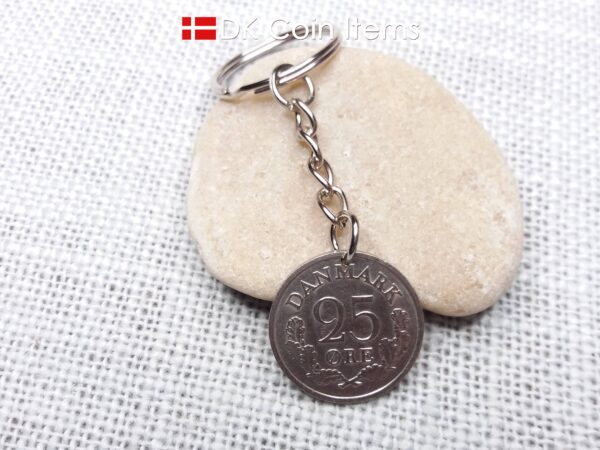 Denmark 1962 R-initial coin keychain with 62 year old 25 ore as coin pendant on 32mm chain and 25mm keyring