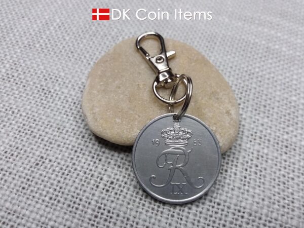 Danish 5 ore coin pendant charm. 61 year old Crown R initial coin from Denmark 1963. Unique 5th anniversary gift or 61st birthday gift