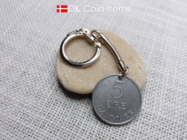 Crown R coin keychain with 61 year old Danish 5 ore 1963 as coin pendant on snake keyring. Vintage souvenir from Denmark.