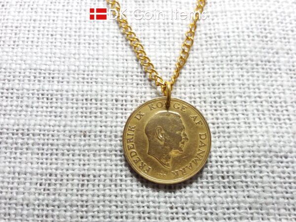 Denmark 1948 coin necklace with golden 76 year old Coat of Arms 1 krone as coin pendant. Cord/Chain options